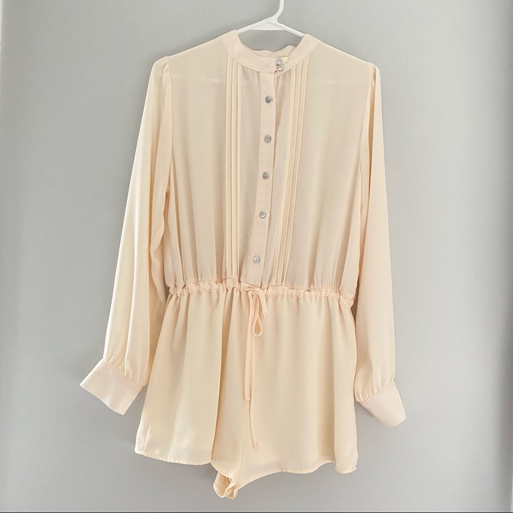 Urban Outfitters Cooperative Ivory Romper size Small